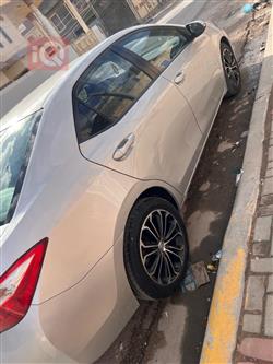 تۆیۆتا کۆرۆلا